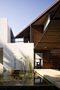 Cliff House / Khosla Associates