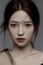 高级感写真 Hi。大家好。我是摄影师-宝哥哥。 首次来到图虫。很好的一个平台。 分享一集近期拍摄的写真海报。 谈谈自己对人像摄影的理解。我觉得摄影最重要的。 不是第一眼去看用光如何。 而是照片本身传递出来的情感。还有眼神和情绪。 这也是人像摄影必不可少的元素。 - 摄影师宝哥哥 - 图虫