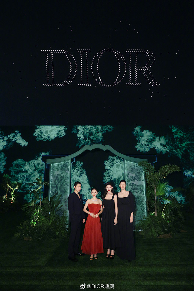 @DIOR迪奥 的个人主页 - 微博