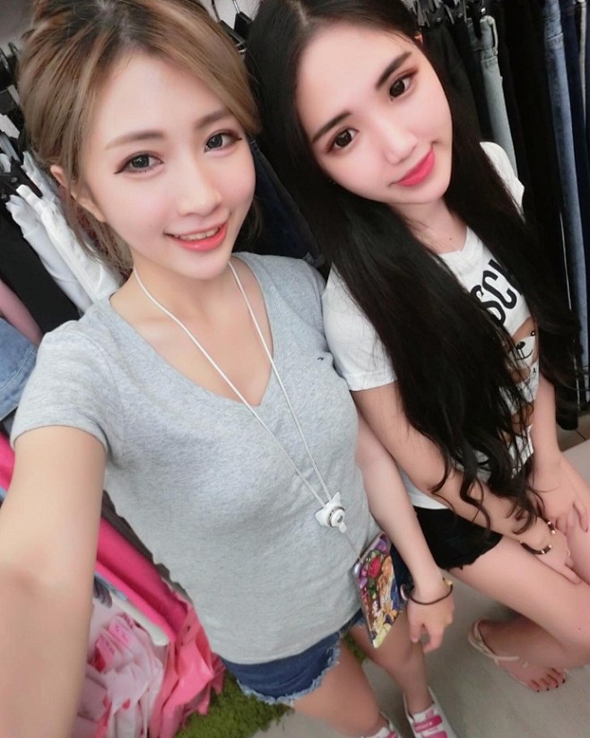 她说自己是一只兔子，并且还是只凶兔子！ ...