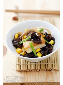 [平菇烧豆腐]来自贝太厨房网页版作者：贝...
