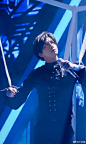 薛之谦超话  【亚洲新歌榜投票】K亚洲新歌榜2019年度盛典年度人气原创歌手票选 加油
【精彩回顾】老薛在【音浪合伙人】中《木偶人》吊带舞表演 L音浪合伙人的微博视频 ​​​  让人惊艳：被白色丝带捆绑住化身“木偶人”，开场的眼神杀好有感觉，歌声与表演完美融合，穿着黑色优雅复古宫廷风的老薛就似一个王子，歌声迷 ​​​​...展开全文c