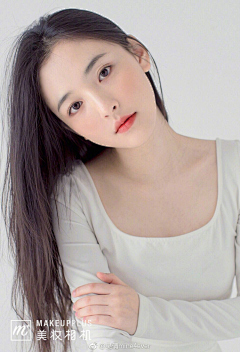 画奕悠采集到女神