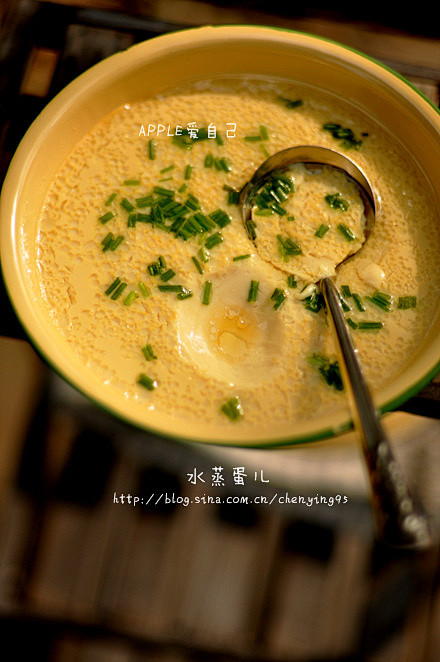水 蒸 蛋