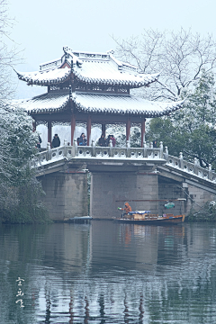 烟雨兰花采集到水墨意境