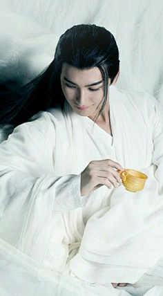 盛世美颜-花瓣网|陪你做生活的设计师 | 我许下一世长安)古风汉服真人