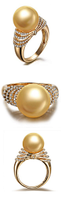 Golden South Sea Pearl Ring