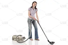家庭主妇，带吸尘器的女佣
