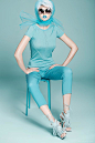ID:1101465大图-Shades of Blue-卡琳娜-蓝女郎