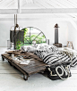 edgy-industrial-beds-17-554x657