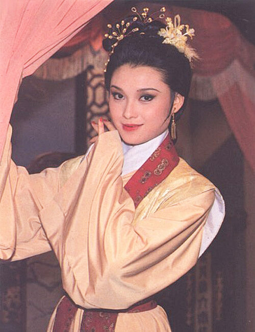 随心的通过书签栏工具采集于2020-05-14 16:40:36吕有慧古装服饰随心