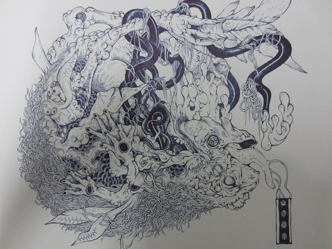 【鲭鱼】
鲭鱼：鱼，其状如鲋而彘毛，其音...
