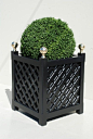 iron planter, Accents of France: 