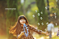 〔Photoblog專訪〕Alex 爸爸的親子攝影 : 著名的親子攝影 Blogger Alex 爸爸，最近出版了新書《超純真小寶貝攝影技巧》，因此我們特地跟他進行訪談，與讀者們分享他的攝影心得與感受。