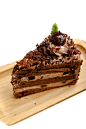 黑森林巧克力蛋糕点心甜品美食免抠元素