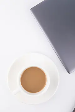 咖啡饮品办公用品商务摄影图