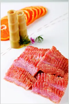 新鲜炭烧肉摄影图片