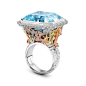 Theo Fennell's 'Under the Sea' ring is set with a dazzling 44.86ct blue topaz, which sits above yellow, white and rose gold sealife, including fish, coral and seahorses. The ring also features 0.64ct of diamonds.@北坤人素材