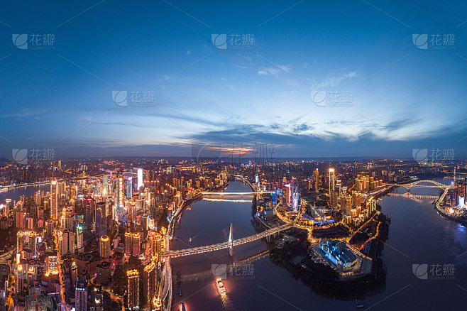 重庆渝中区鸟瞰图。