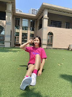 中网美女录采集到黄思涵