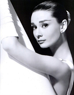 钟乐琪采集到Audrey Hepburn