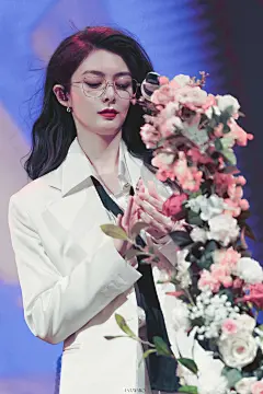 美人