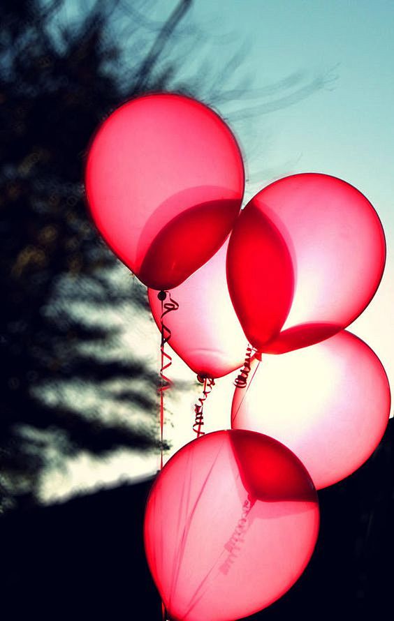red balloons: 