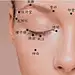 【健康小知识】眼部六大重要穴点。攒竹穴：明目醒脑，改善头痛、头晕、眼睑跳动的不适感。 睛明穴：降低眼压、消除疲劳。 鱼腰穴：改善疲劳与头痛。 丝竹空穴：明目止痛。 瞳子胶穴：改善眼周循环，消除疲劳，延缓眼睑皮肤下垂。 承泣穴：散风清热，改善眼睛红痛。
