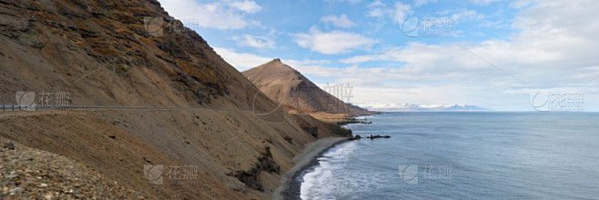 在冰岛的沿海公路