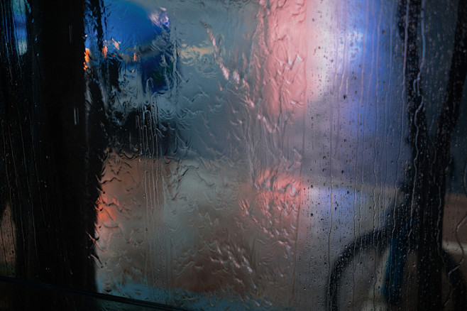 都市雨夜 - 白痴猫的鱼 - CNU视觉...