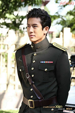 村野之夜采集到男士风尚