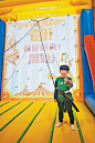【圣诞美陈】杂技体验 <wbr>奥海城x「荒失失奇兵圣诞杂技团」 <wbr>展览