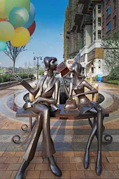 【绿地精彩事】赏析绿地海外滩商业街商业情景包装