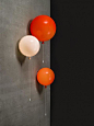 [创意家居设计 悬浮的缤纷气球灯] 先前站上也介绍过气球灯，但这次由设计师Boris Klimek为Brokis公司设计的气球灯，不仅造型与大小有更多选择，连颜色也更显缤纷，配上乳白玻璃天花板或是深色墙壁，让人惊叹彷彿回到童年时代！