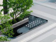 PROJECT NAME/项目名称：南京中海 |观山樾示范区
LOCATION/地理位置：南京市江宁区
TYPE/类型：示范区商业
LANDSCAPE AREA/景观面积：约1400㎡
COMPLETION/完工时间：2022.03
CLIENT/业主：中海地产
ARCHITECTURAL DESIGN/建筑设计：上海拓观建筑设计事务所
LANDSCAPE DESIGN/景观设计：里表都会(北京)规划设计咨询有限公司
HARDCOVER DESIGN/硬装设计：李益中空间设计有限公司
UPHOLSTERY