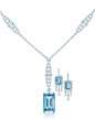 Tiffany's Great Gatsby collection platinum and diamond necklace featuring a 49.59ct emerald cut as well as platinum and diamond earrings with emerald cut aquamarines, as worn in The Great Gatsby film.@北坤人素材