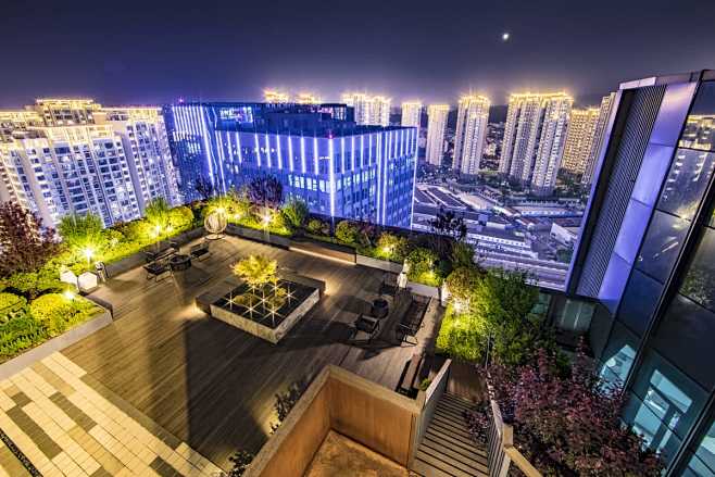 青岛万科中心屋顶花园