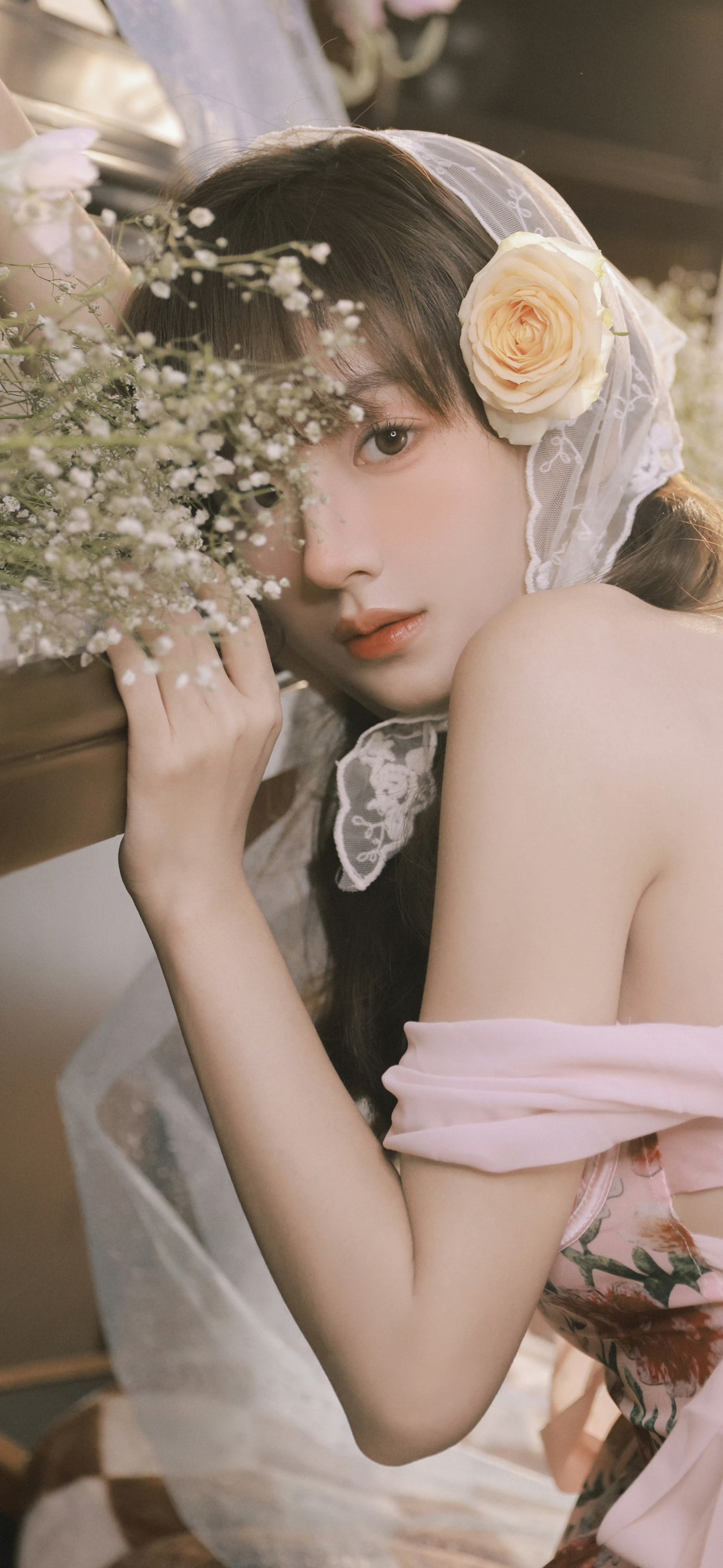 三八妇女节女神节女王节唯美浪漫人物剪影背景图片素材_美女头像