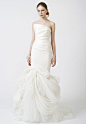 Vera Wang / Iconic