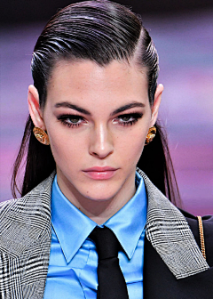 uuuuuugly采集到Vittoria Ceretti