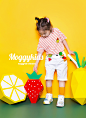 MOGGYKIDS全新推出#拥抱夏威夷主题#灵感来源，设计师利用彩色对比与缤纷水果元素相结合，组成一套视觉冲击力却不失童真的时尚主题！！