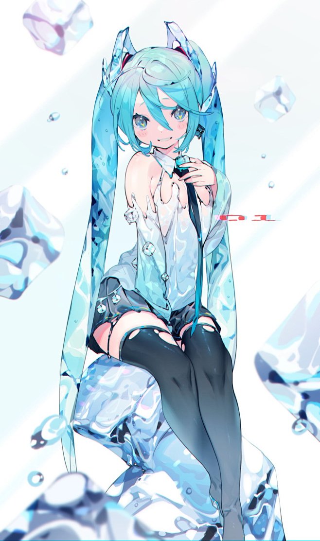 初音 水