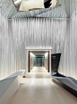 Lofty Ambitions: Ippolito Fleitz Transforms a Frankfurt Office Tower | Projects | Interior Design: 