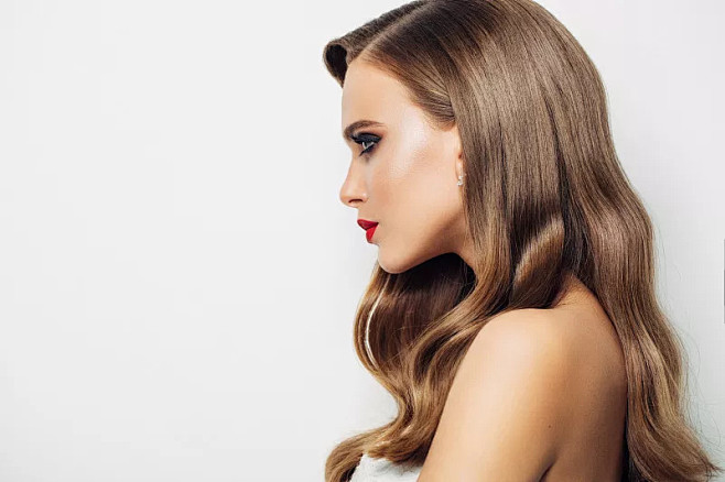 灼灼丶从心之所向77转采于2020-07-14 09:18:00发质头发&头部模特