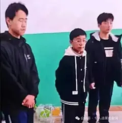 邯郸杀害同学的3名凶手拘留照曝光：一个睡觉，一个翘腿！ - 知乎