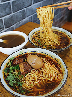 花花在云端采集到摄影丨美食