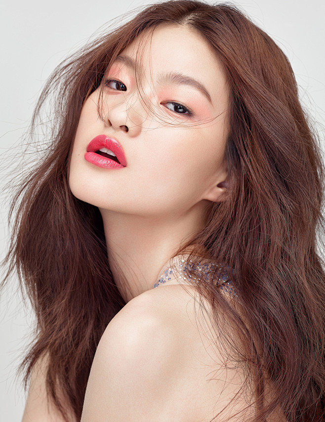 BAZAAR March 2017 - ...
