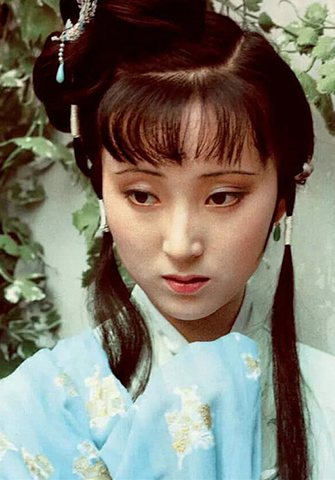 87版红楼梦陈晓旭饰林黛玉