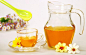 蜂蜜有助于润滑喉咙，通畅呼吸道，所以可在睡前饮用的安神茶中添加一些蜂蜜，预防打呼噜。