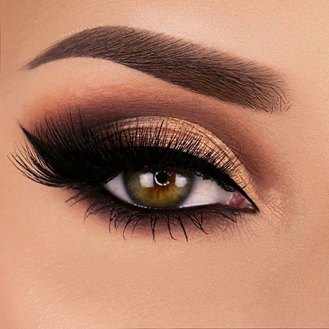21 Stunning Makeup L...